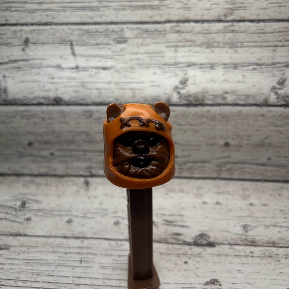 Vintage Star Wars Pez Dispensers